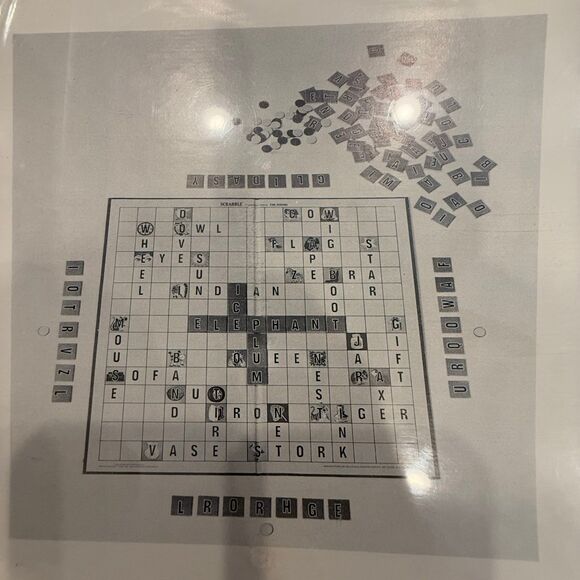 Vintage 1975 Scrabble Crossword Game for Juniors - 4th Edition NEW - Picture 4 of 6